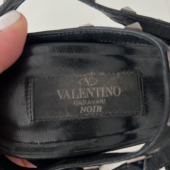 Black patent leather Valentino shoes size 41 - Picture 10 of 11